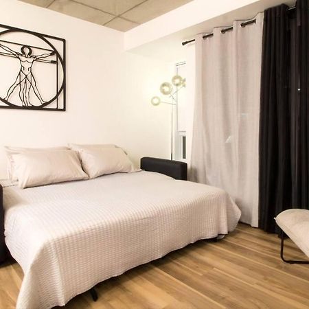 Condo Chic, Centre-Ville Piscine, Terrasse, Gym Квебек Екстериор снимка